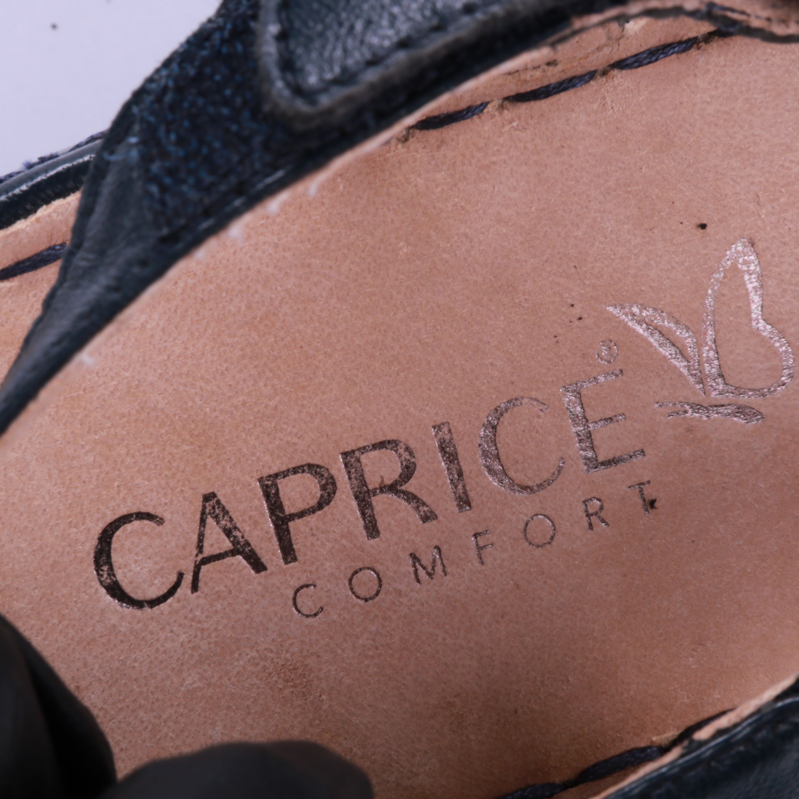 босоножки Caprice