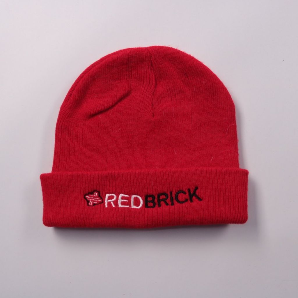 шапка Redbrick