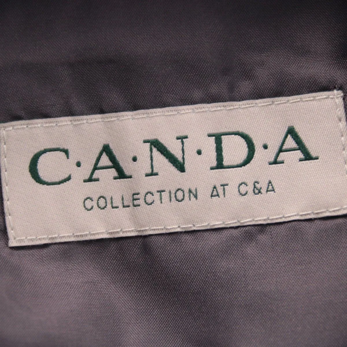 костюм Canda