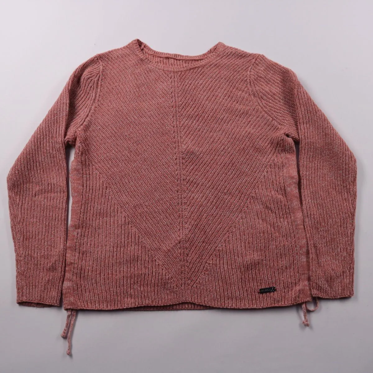 свитер не указано